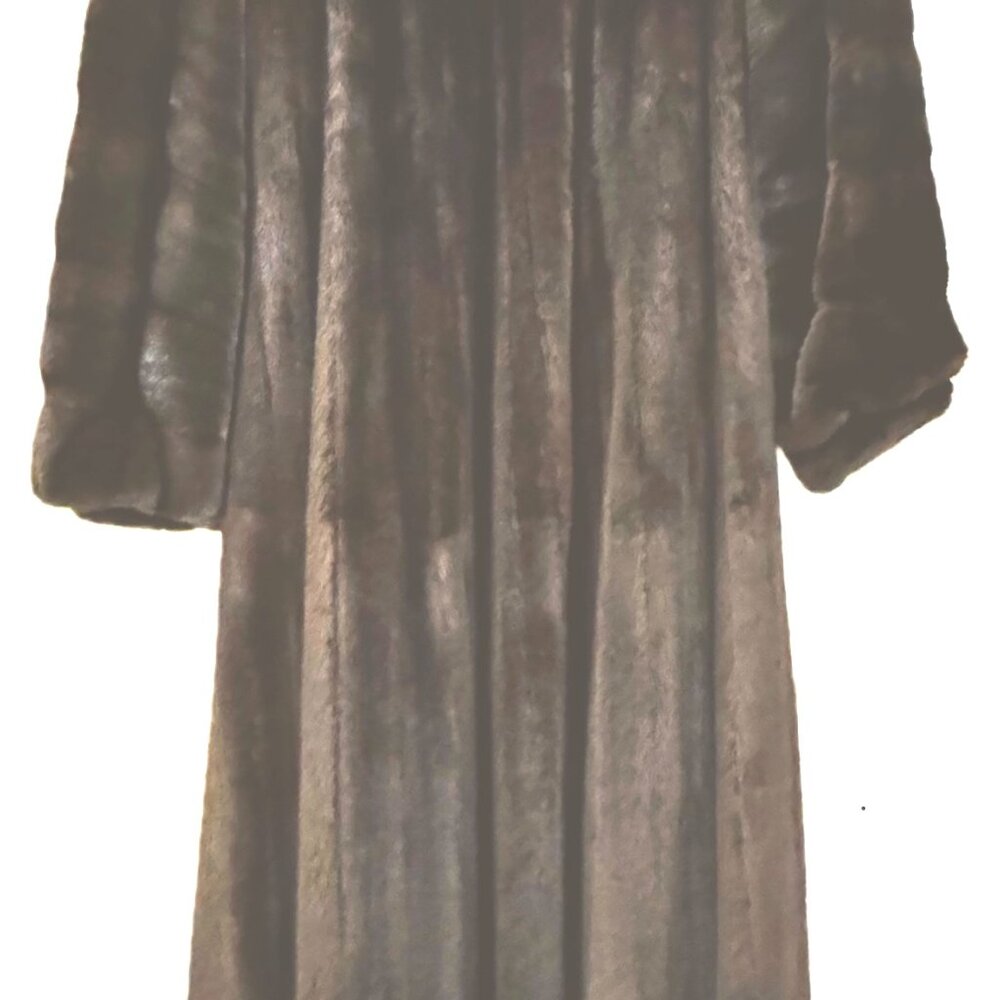 Womens full length Mink Coat. SUPERB DEAL!!